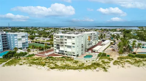 5200 Gulf Dr #208, Holmes Beach, FL 34217