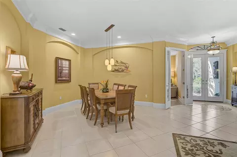 Dining - 11420 Savannah Lakes Dr, Parrish, FL 34219 photo 2 of 3