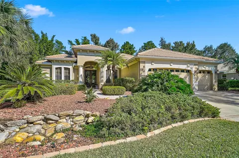 Exterior - 11420 Savannah Lakes Dr, Parrish, FL 34219 photo 16 of 18