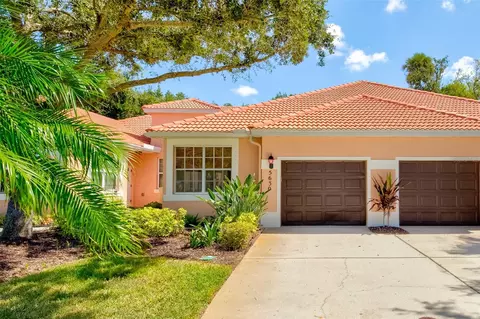 5630 Cortina Ln, Palmetto, FL 34221