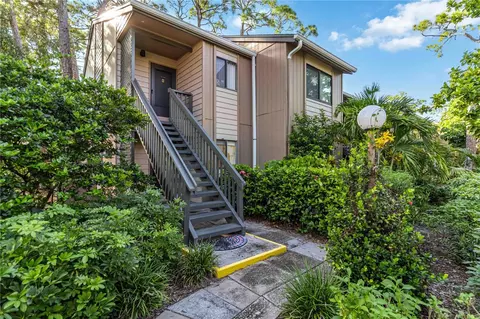 1720 Glenhouse Dr #325, Sarasota, FL 34231