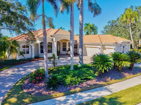 8168 Collingwood Ct, University Park, FL 34201