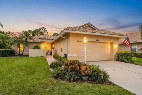 235 Auburn Woods Cir, Venice, FL 34292