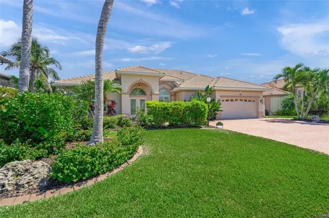361 Ardenwood Dr, Englewood, FL 34223