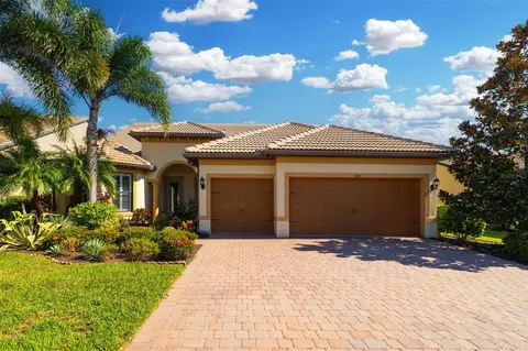 5864 Snowy Egret Dr, Sarasota, FL 34238