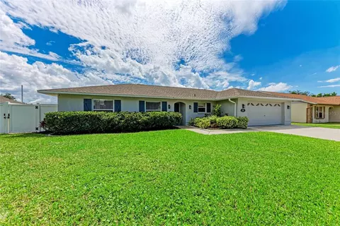 1907 14th Street Ct W, Palmetto, FL 34221