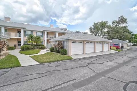 4223 Caddie Dr E #203, Bradenton, FL 34203