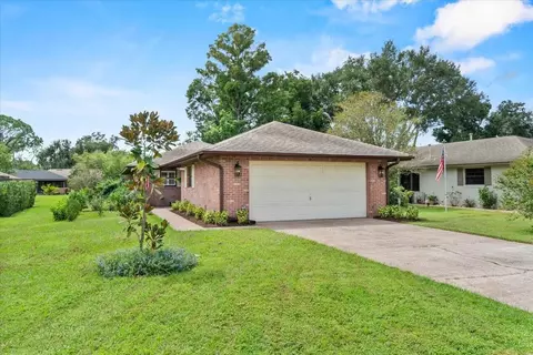 511 Pebble Springs Ct, Winter Haven, FL 33884