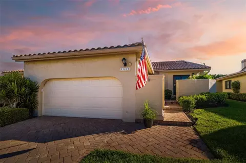 2358 Harbour Oaks Dr, Longboat Key, FL 34228