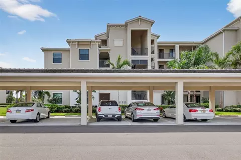 17810 Gawthrop Dr #305, Bradenton, FL 34211