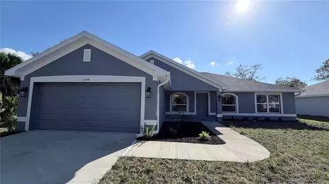5599 Centro Ave, North Port, FL 34288