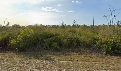 Sarasota Drive, Indian Lake Estates, FL 33855