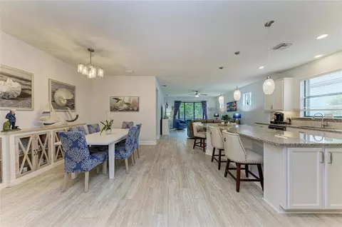 Dining - 7572 Viola Loop, Bradenton, FL 34202 photo 1 of 3