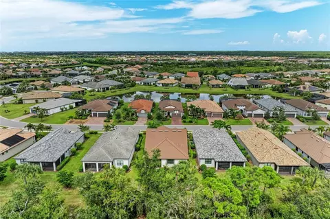 View/Area - 7572 Viola Loop, Bradenton, FL 34202 photo 2 of 14