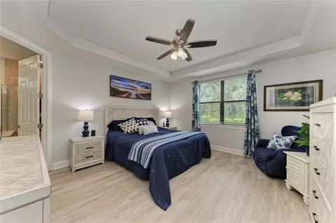 Bedroom - 7572 Viola Loop, Bradenton, FL 34202 photo 1 of 8