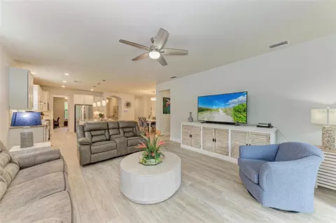 Living - 7572 Viola Loop, Bradenton, FL 34202 photo 3 of 5
