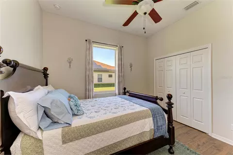 Bedroom - 15918 31st St E, Parrish, FL 34219 photo 7 of 7