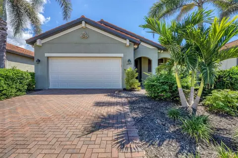 10097 Cozy Grove Dr, Venice, FL 34293