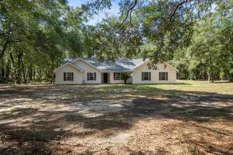 12950 S Oakview Ave, Floral City, FL 34436