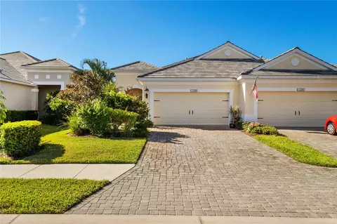 2150 Crystal Lake Trl, Bradenton, FL 34211