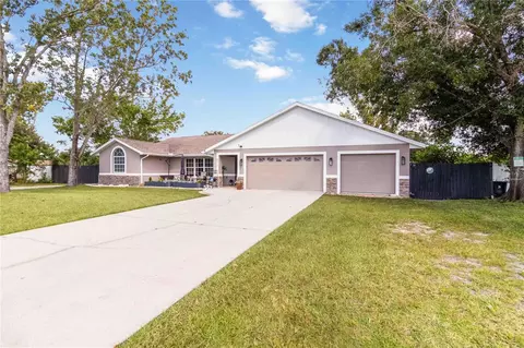 4913 37th St E, Bradenton, FL 34203