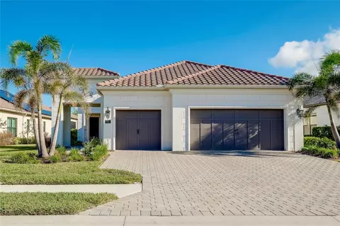 284 Corelli Dr, Nokomis, FL 34275