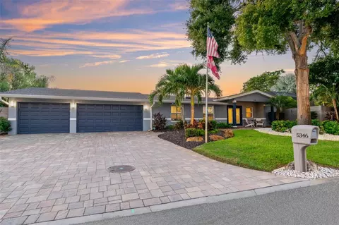 5346 Palos Verdes Dr, Sarasota, FL 34231