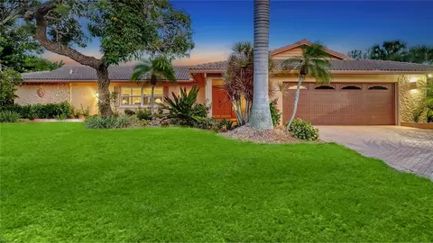524 Ketch Ln, Longboat Key, FL 34228