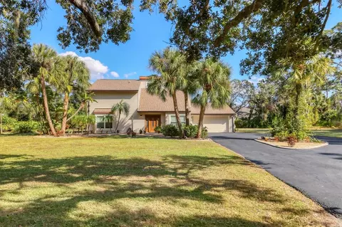 6249 Muriwood Ct, Sarasota, FL 34243