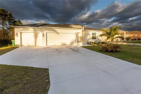 5056 Montego Ln, Port Charlotte, FL 33981