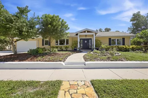 942 Virginia Dr, Sarasota, FL 34234