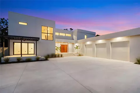 1759 Waldemere St, Sarasota, FL 34239