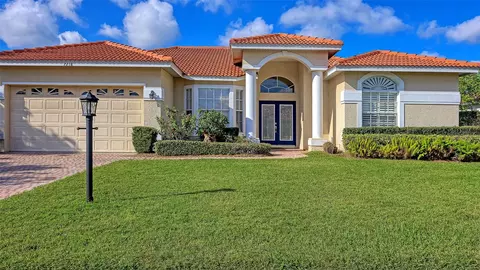 7218 39th Ln E, Sarasota, FL 34243