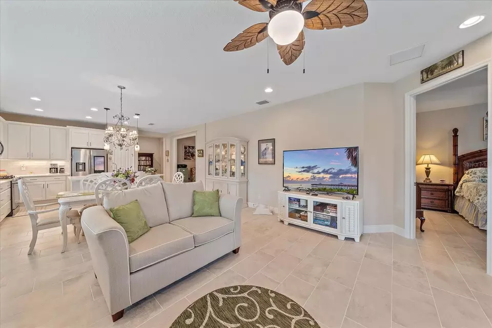 Living - 4149 Golden Creek Ter, Parrish, FL 34219 photo 2 of 3