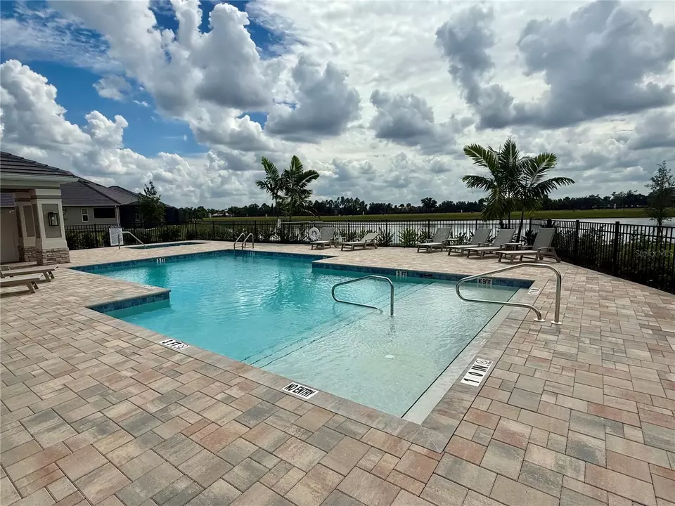 Exterior - 4149 Golden Creek Ter, Parrish, FL 34219 photo 12 of 13