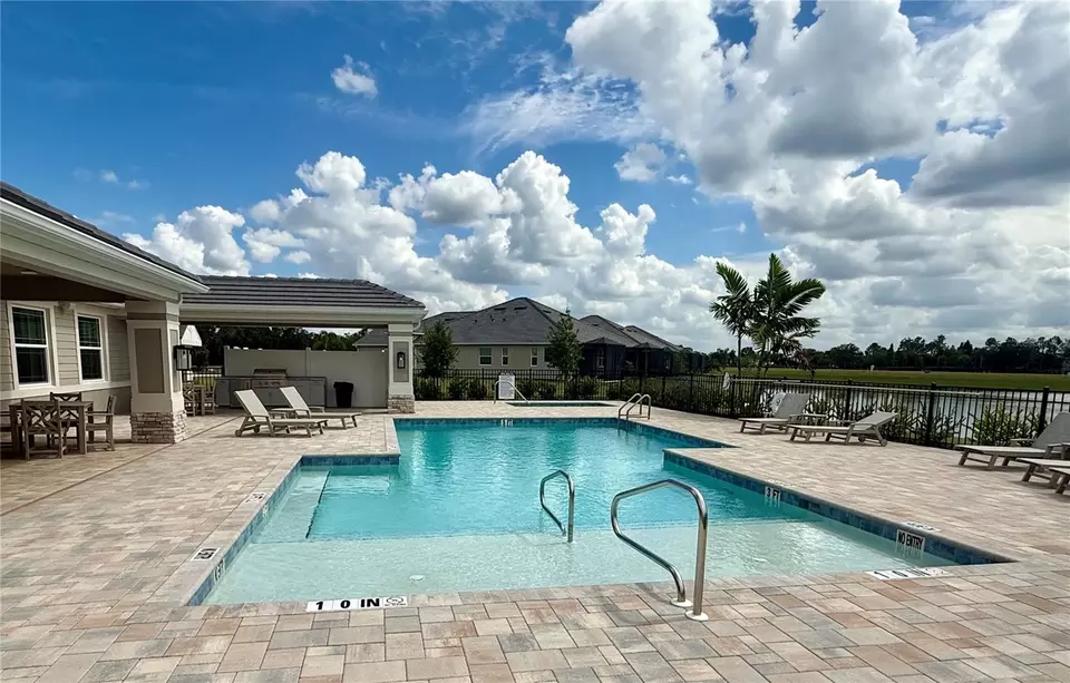 Exterior - 4149 Golden Creek Ter, Parrish, FL 34219 photo 11 of 13