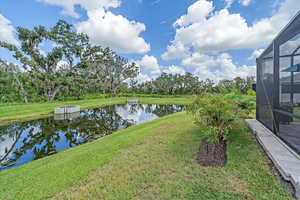 Exterior - 4149 Golden Creek Ter, Parrish, FL 34219 photo 8 of 13