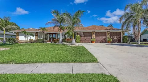1085 Sorrento Woods Blvd, Nokomis, FL 34275