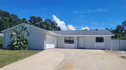 5109 19th St W, Bradenton, FL 34207