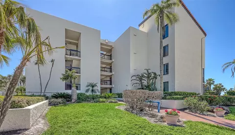 1935 Gulf Of Mexico Dr #G7-402, Longboat Key, FL 34228