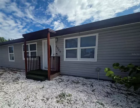 4049 Ponea Dr, Sarasota, FL 34241