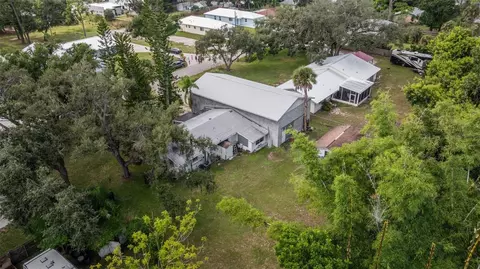 237 Browns Rd, Nokomis, FL 34275