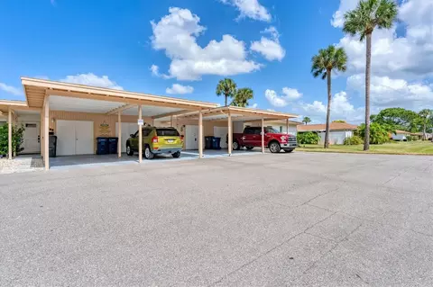 2905 51st Ave W, Bradenton, FL 34207