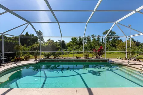 3358 Yonge Ave #33, Sarasota, FL 34235