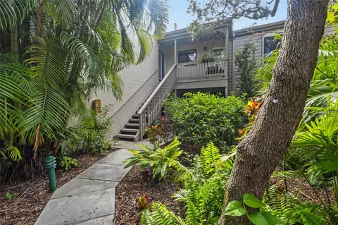 1523 Clower Creek Dr #150, Sarasota, FL 34231