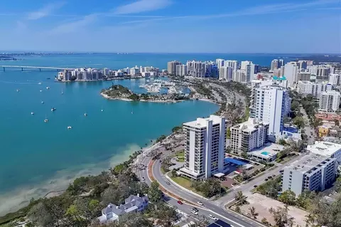 770 S Palm Ave #203, Sarasota, FL 34236