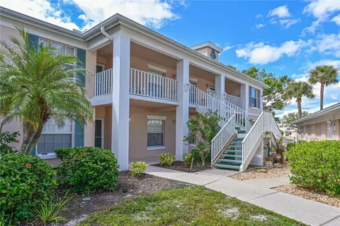 4705 Sand Trap Street Cir E #105, Bradenton, FL 34203