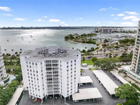 435 S Gulfstream Ave #403, Sarasota, FL 34236