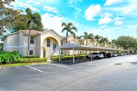 8355 Glenrose Way #114, Sarasota, FL 34238