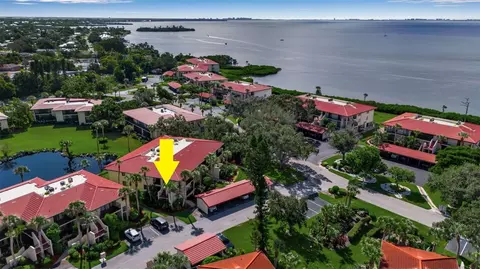 6472 Seagull Dr #305, Bradenton, FL 34210